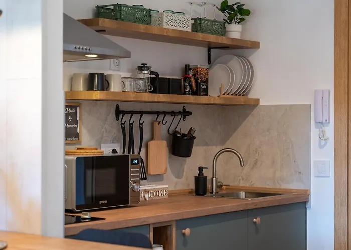 Bombonica * Ζλάτιμπορ